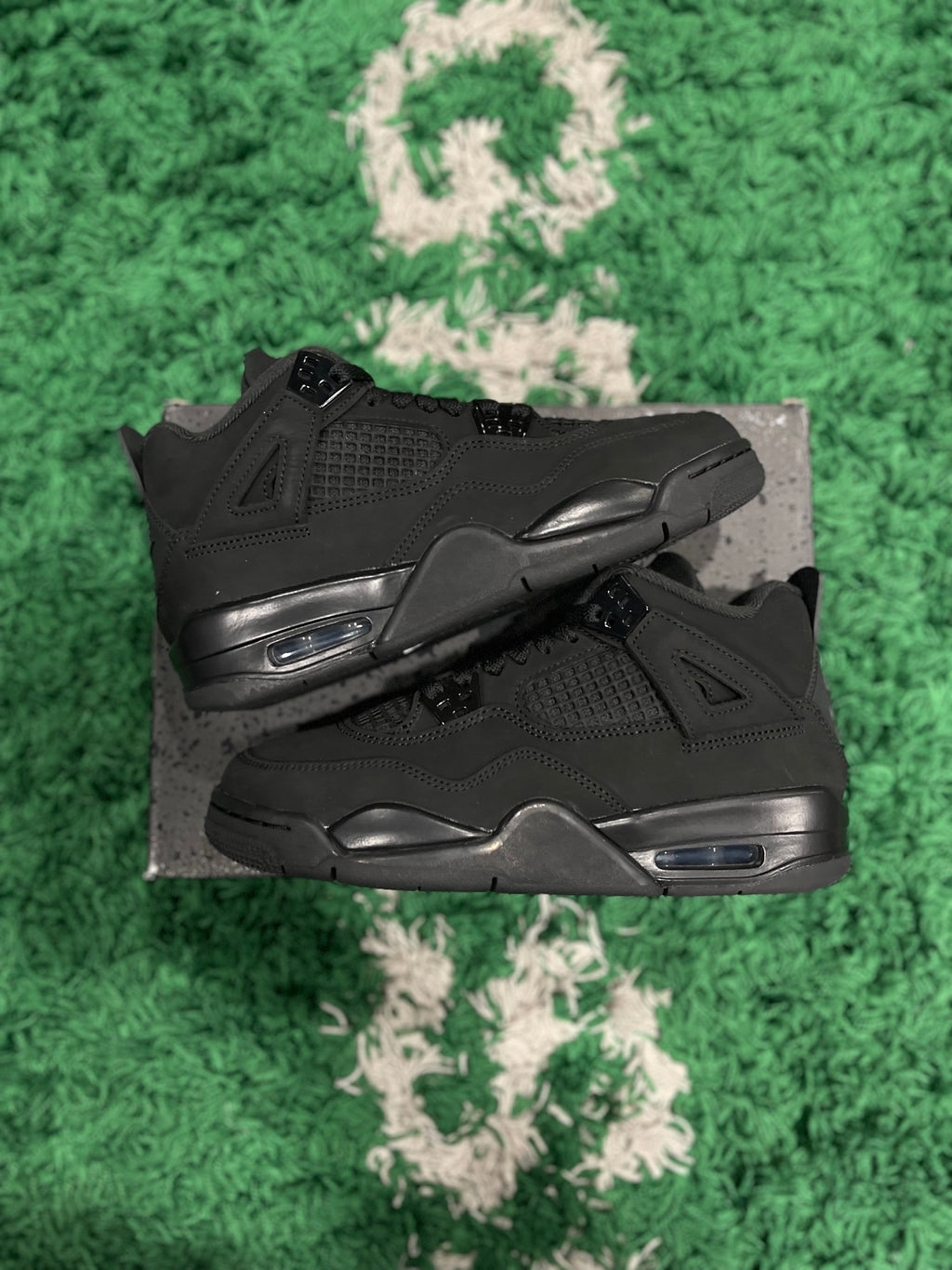 Black cat 4s GradeSchool